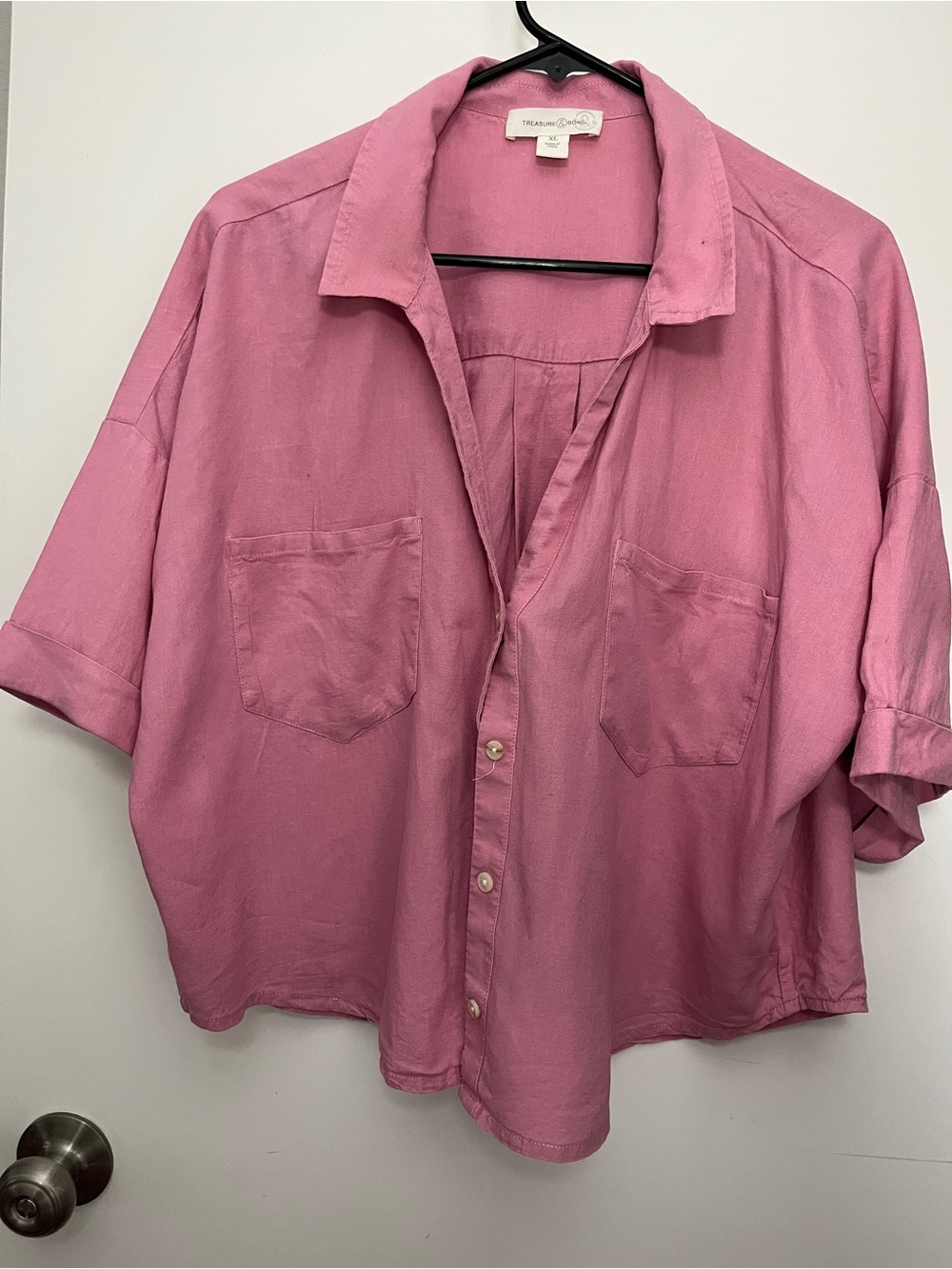 Treasure & Bond Dusty Pink Short Sleeve Button-Down Shirt